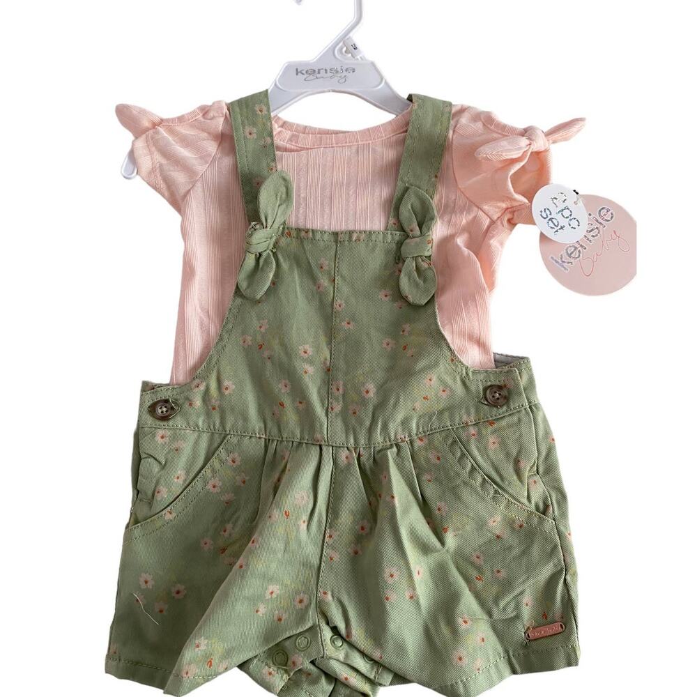 12 month baby girls 2-piece short set NWT, green overall's  Kensie